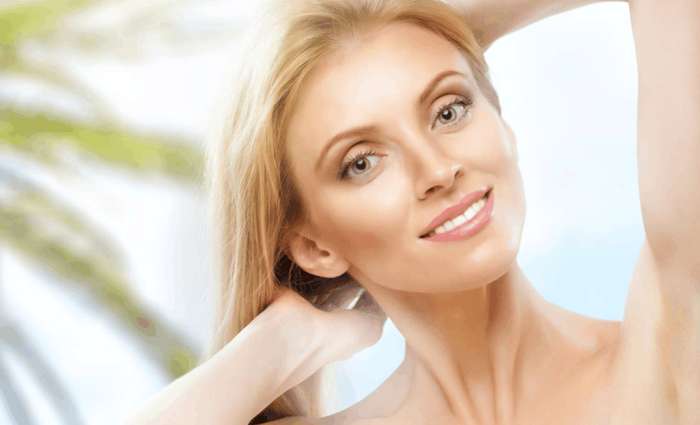 怎么让鼻头毛孔变小变干净,皮肤科鼻子毛孔粗大如何改善