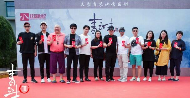 赵丽颖屡次为他人做嫁衣，从楚乔传到蜀山战纪到花千骨第二部被换角，是自愿还是人为