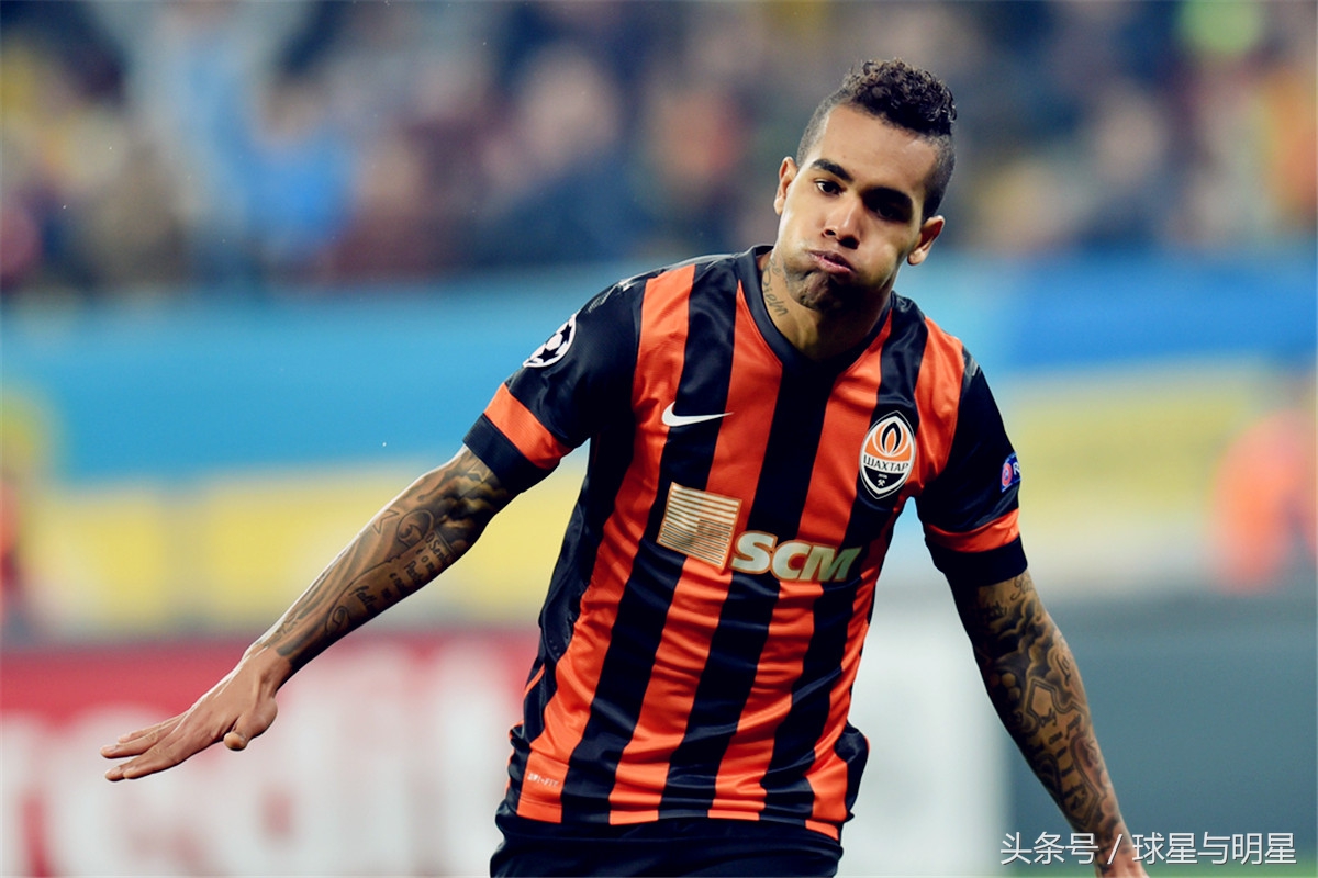 中国男足工资排名前十名,世界男足工资排名