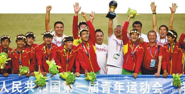 这里像巴西这里是额敏这里有个一球成名孩子叫叶尔凡