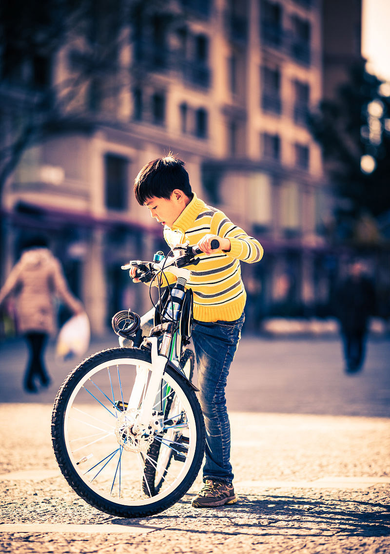 骑自行车的亲子英语,教孩子骑自行车英语怎么说