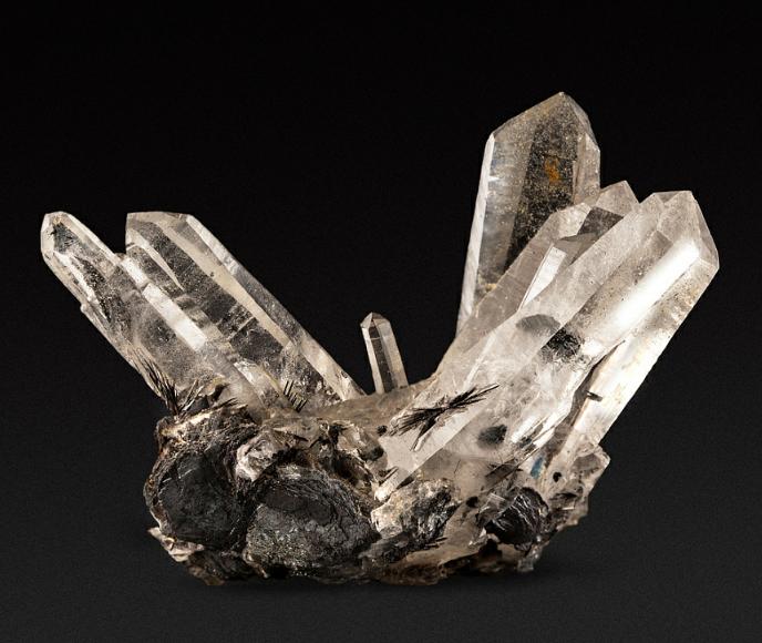 在学校怎么提高桃花运,哪些首饰提高桃花运