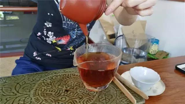 阳台改造茶室衣服怎么晒,阳台改造茶室效果图