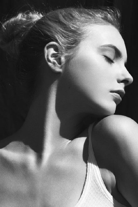 18岁可以用抗衰老护肤品,素颜女神肌必备款