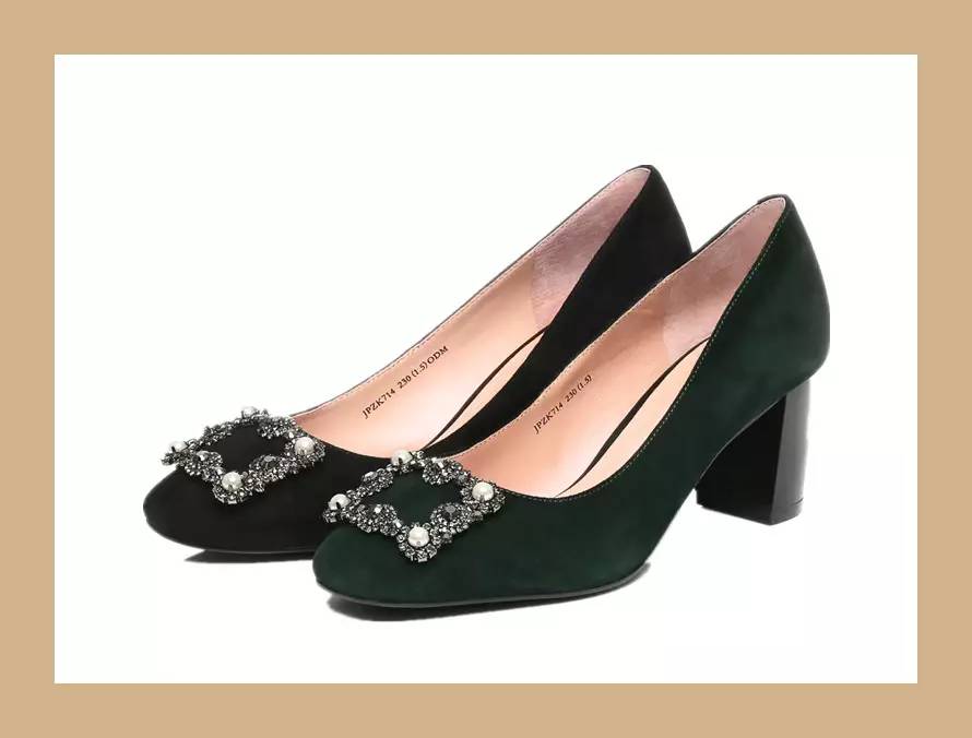 脚胖脚宽穿什么鞋好看,脚肥脚大腿粗穿什么鞋显脚小