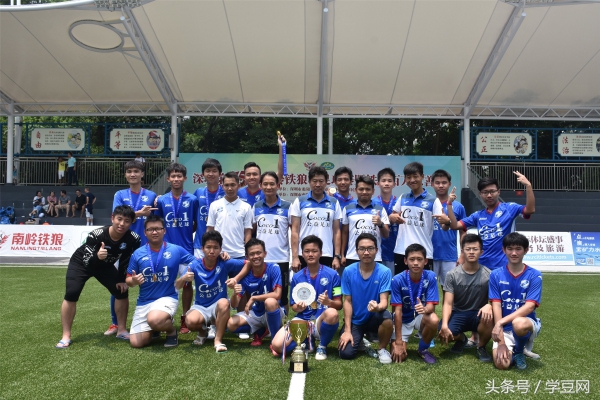 深圳中学高考光荣榜,深圳中学喜报第一名