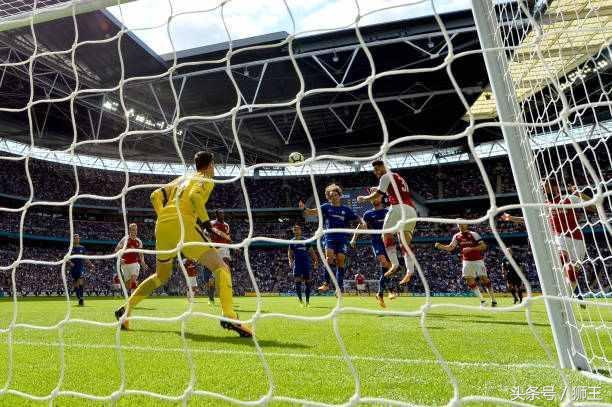 莫拉塔反越位,莫拉塔滑跪意大利西班牙点球