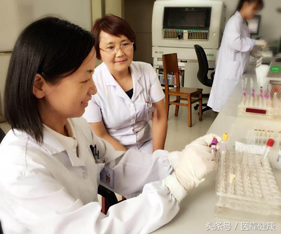 有没有比恐龙血更稀有的血型,比熊猫血还稀少的血型恐龙血