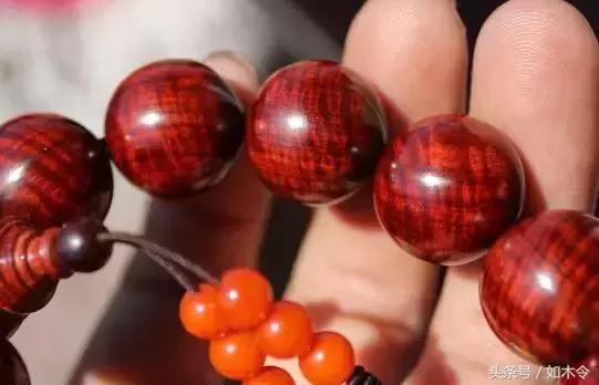 小叶紫檀十几元真假,秒沉水小叶紫檀手串