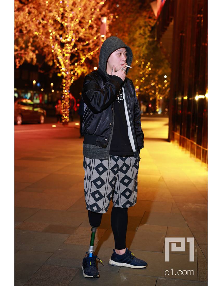 有这样一群摄影师，他们在街头用相机记录了成都人的时尚进化