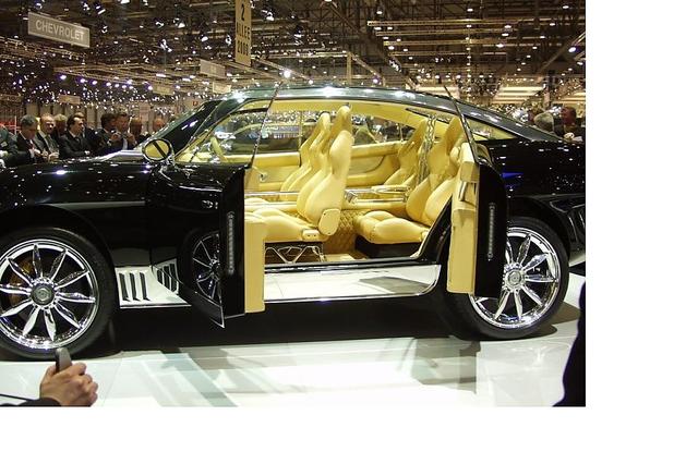 世界十大豪华霸气越野车,世爵D12车型