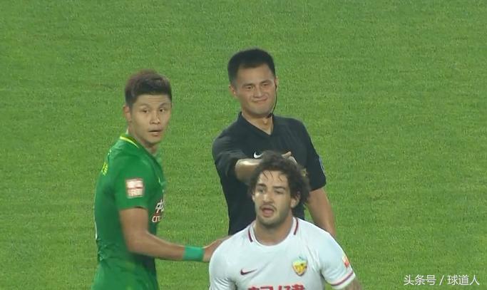 国安对权健比赛手球,天津泰达权健4-0北京国安