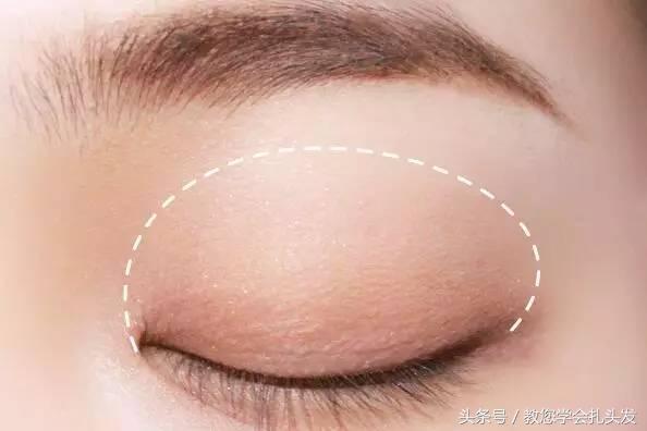 半花苞发型披肩发,想做女神要从头开始