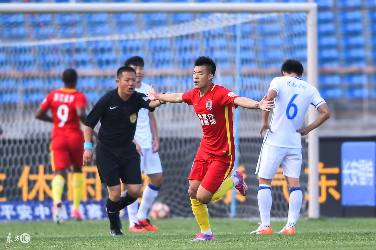 美职联中国第一人曾改名字年龄并遭解约29岁爆发憧憬进国足