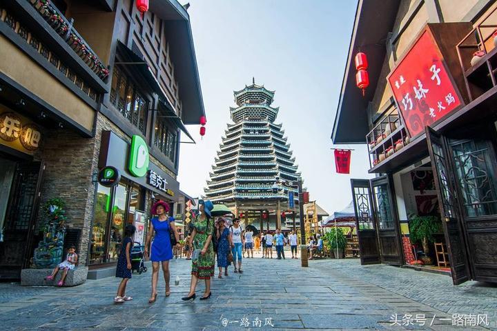 王健林为什么在丹寨建万达小镇,万达王健林与丹寨