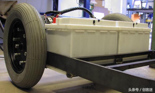 手工打造双人电动四轮小车,手工自制电动四轮车全过程