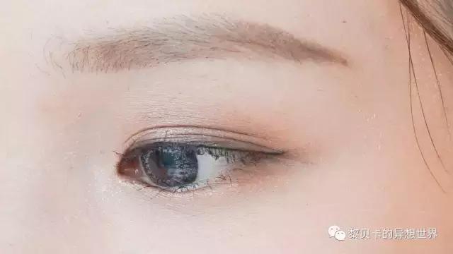 带妆情况下怎么补涂防晒呀,带妆如何正确补防晒