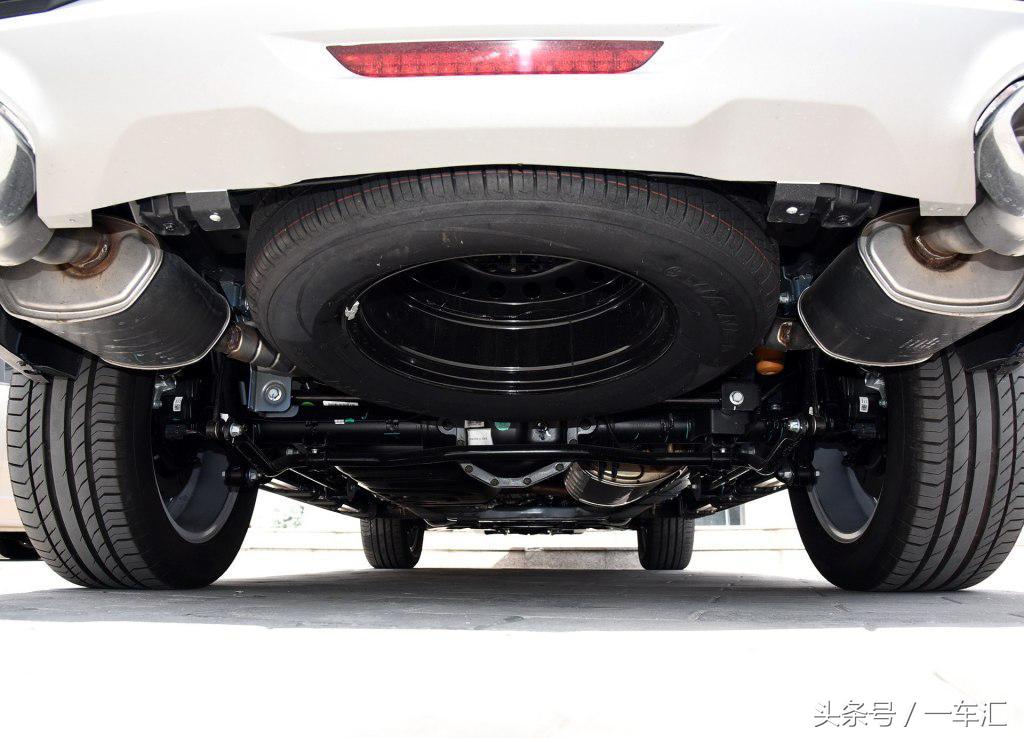 面对这车长城不淡定了：就是皮卡换个壳，谁给的胆卖20多万！