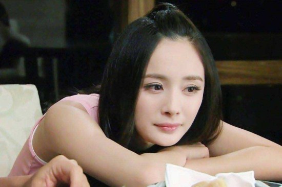 杨幂自曝娱乐圈“*规则潜**”:好的电视剧肯定有关系户
