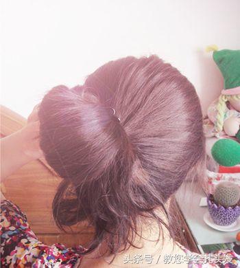 慵懒风发型扎双丸子头,韩式花苞头时尚女生都在扎