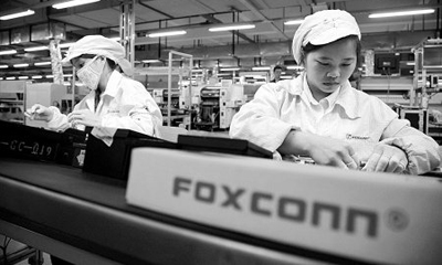 深圳富士康工资真只有3000吗,在富士康干够15年一月多少钱