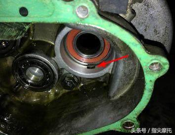 怎么判断踏板摩托车油开关好坏,踏板摩托车齿轮油检查口