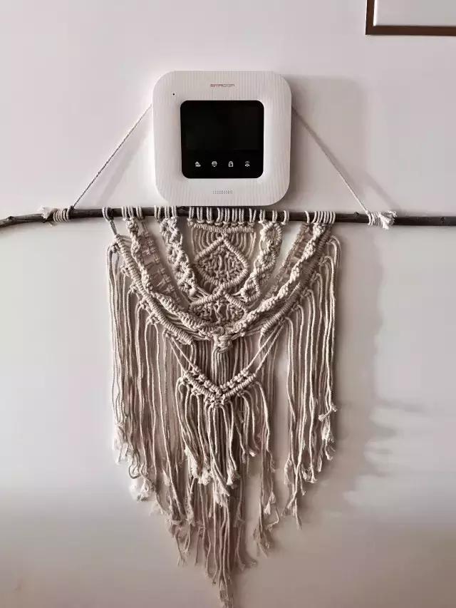 老公在打工老婆在家打扮,老公外面打工老婆在家装病