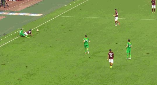 张呈栋足球,张呈栋剪刀腿