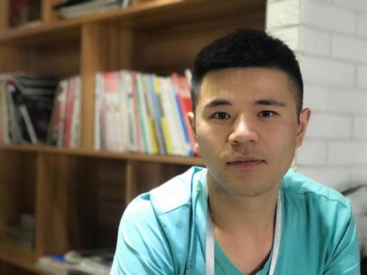 3位H8老车主试驾完新H8后，集体给了一个你意想不到的答案