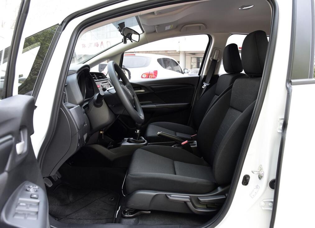 2016款飞度手动舒适型用车感受，能把这几点改改再加2万也买