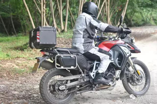 速莱特拉力服测评,顶级拉力服推荐评测