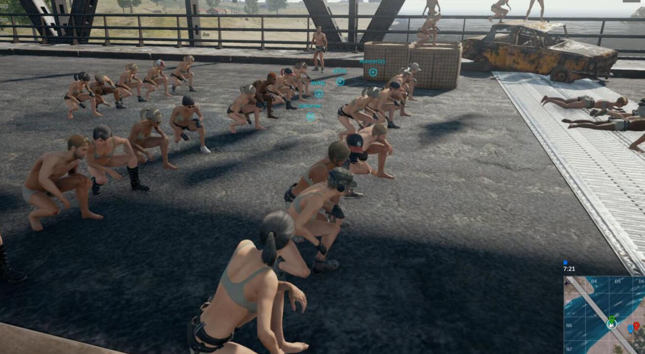 yyf百人水友大混战,绝地求生大逃杀用平底锅吃鸡