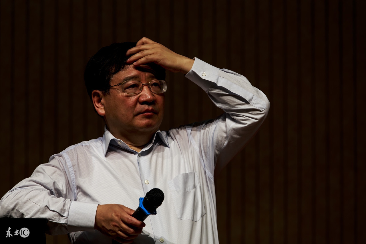 柳传志、马云、王石、雷军等大佬焦虑背后:他们到底在“怕”啥?