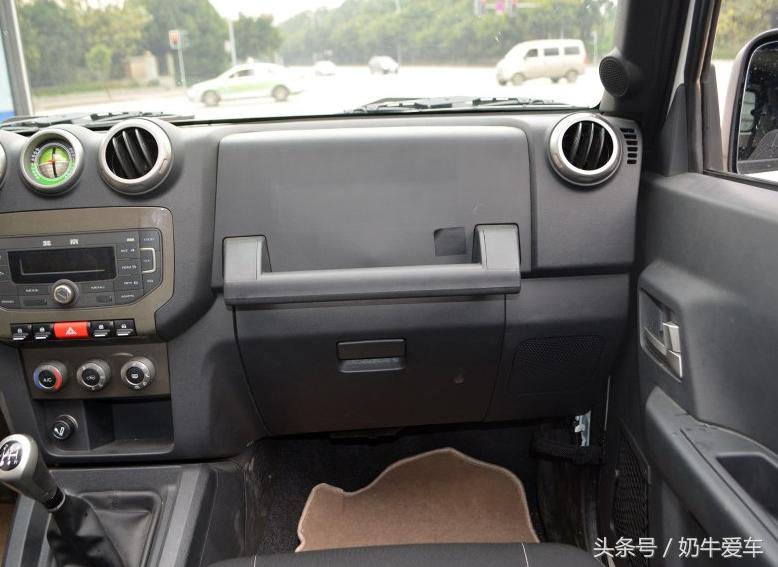 北京bj402017款四驱环塔冠军版油耗,北京bj40环塔冠军新款2022款油耗