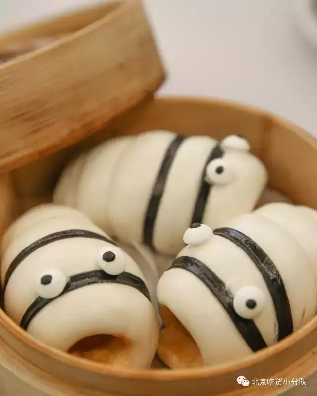 你广州的表妹来了，张嘴接一下