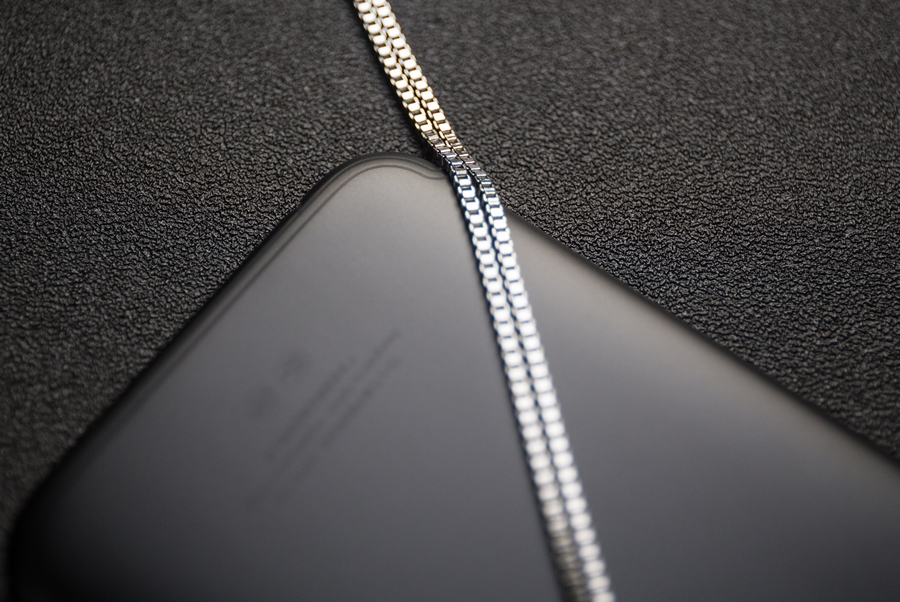 oppor11已成17年爆款产品,为什么oppo就被称为厂妹