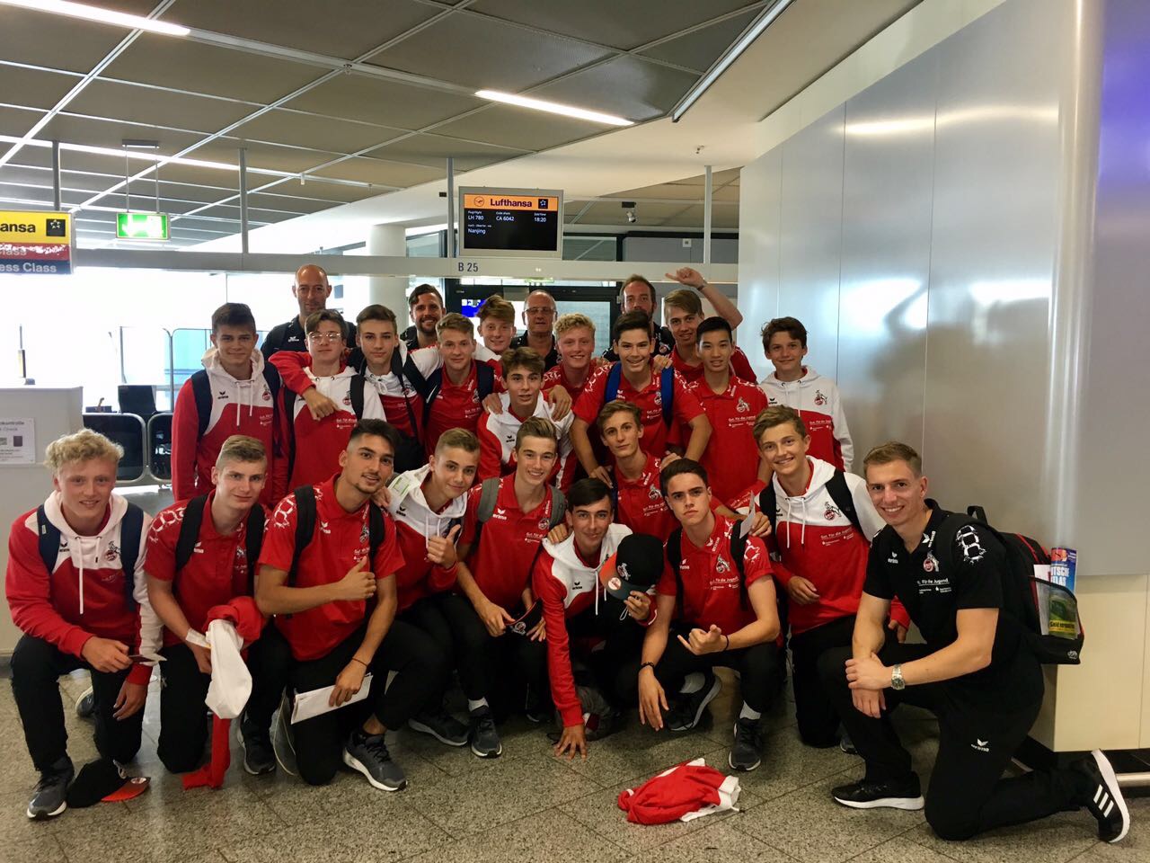 苏宁杯来袭！一大波小鲜肉，奔向金陵城！