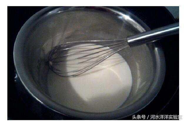 家里孩子想吃蛋挞在家就能轻松做,给孩子做蛋挞吃孩子很开心