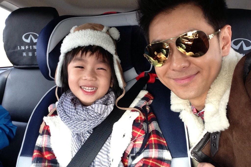 宋仲基黑西装同款,宋仲基墨镜同款