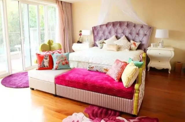 小卧室床尾设计,卧室床尾设计图片