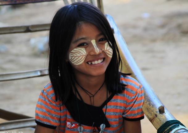 缅甸人脸上擦什么防晒,缅甸人防晒