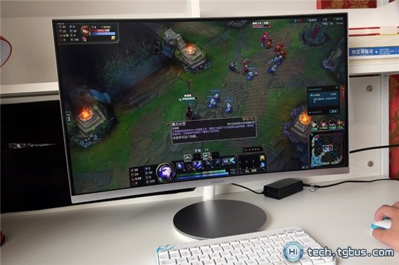 三星27寸曲面显示器效果好吗,三星显示器24和27曲面哪个好