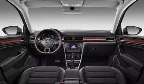 16款起亚kx52.0lgls,起亚k5新款和迈锐宝xl买哪个好