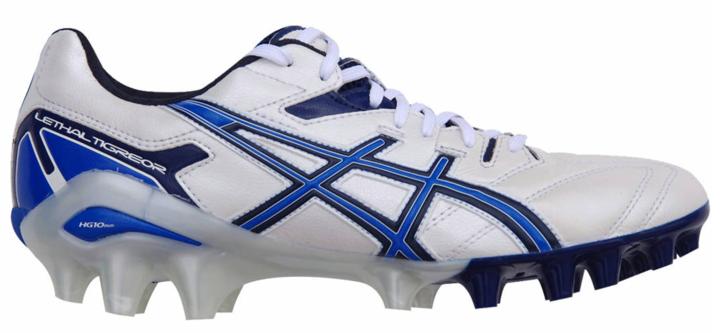 什么足球鞋球感好,什么足球鞋实战好大钉