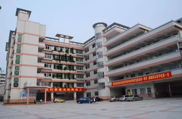 邢台市挤破头都想进的学校,邢台市前十学校