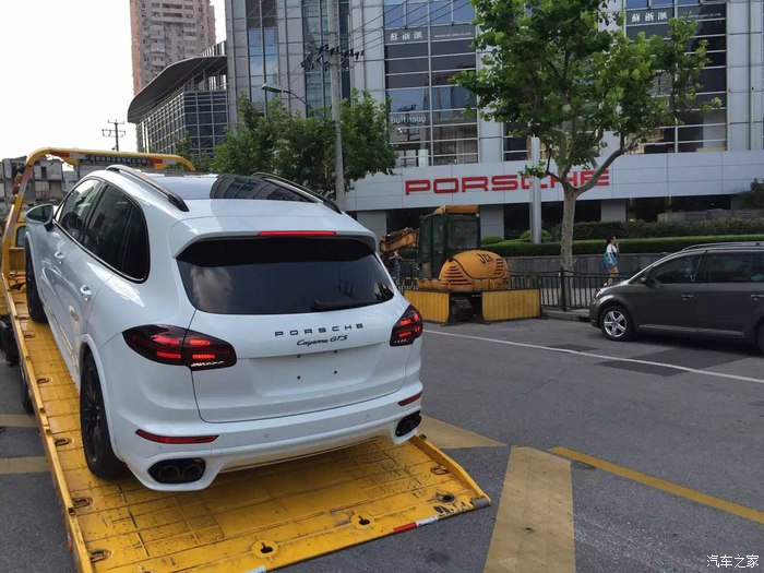 保时捷选配大轮毂多少钱,保时捷加价7000