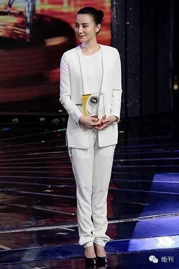 没有宋佳的身材,怎样变成自信优雅的职场白骨精?