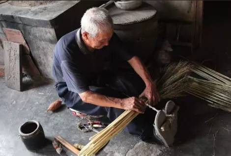 即将消失的传统手艺,即将消失的传统手艺剃头匠