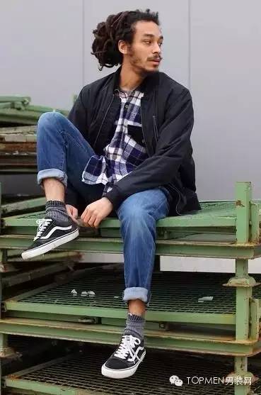 运动休闲鞋推荐高颜值百搭,休闲运动鞋推荐高颜值百搭