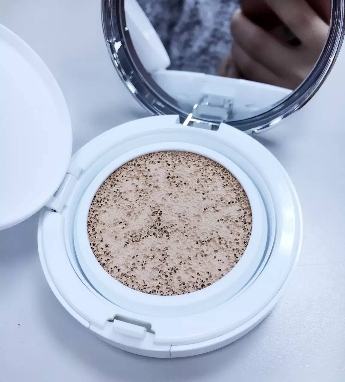 好看的底妆当然要从粉饼开始,十大公认好用便宜的底妆粉饼